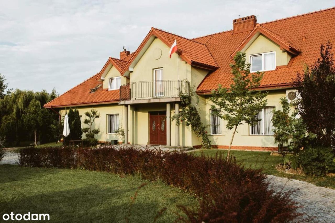 Noclegi Na Wsi Ania Okszow Exteriör bild