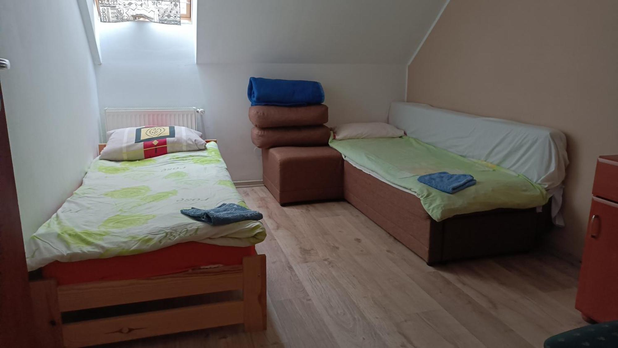 Noclegi Na Wsi Ania Okszow Rum bild