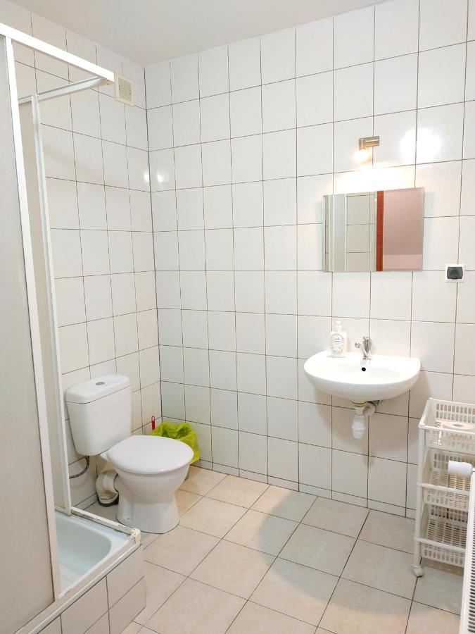Noclegi Na Wsi Ania Okszow Exteriör bild